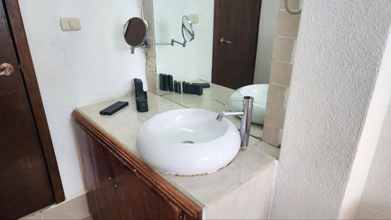 San Pedro Suite San Pedro La Laguna Eksteriør billede